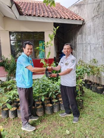 PGRI Sawangan Hijaukan Seluruh SDN